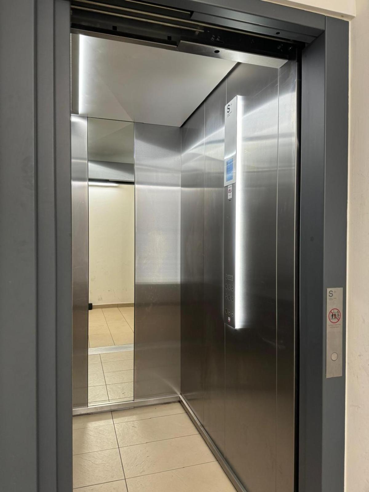 Reside In The Golden Wave Apartment Graz Ngoại thất bức ảnh