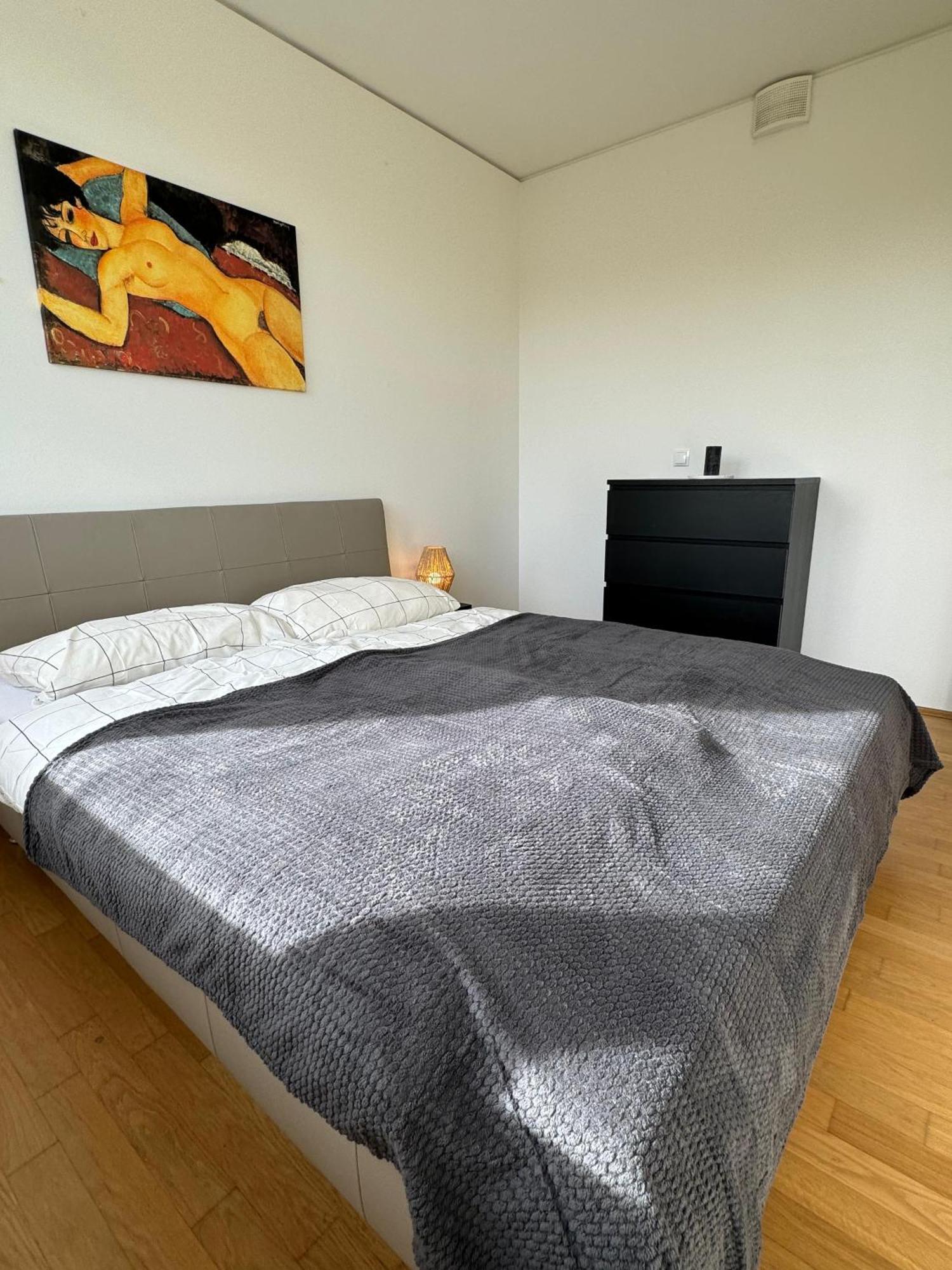 Reside In The Golden Wave Apartment Graz Ngoại thất bức ảnh